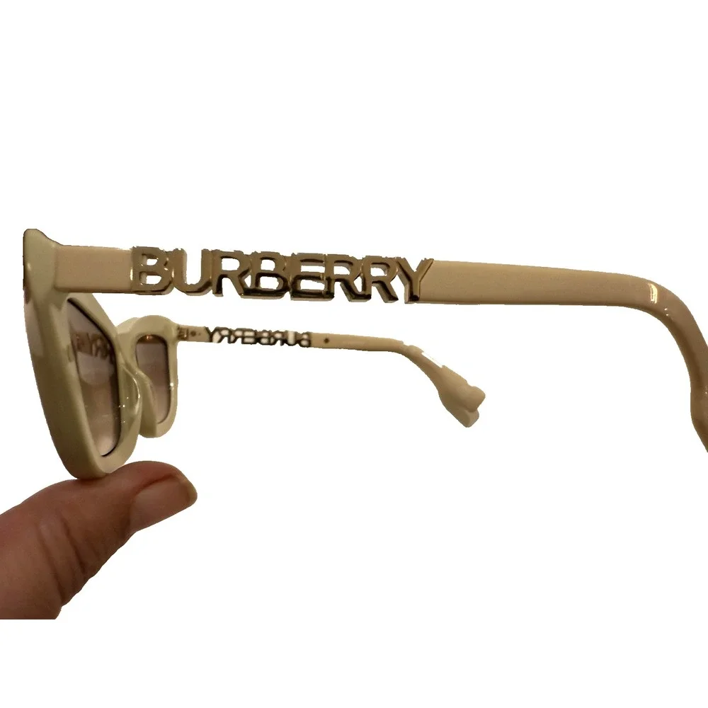 Burberry Cat Eye Sunglasses 51mm Beige Brown Gradient Logo‎ Italy NEW